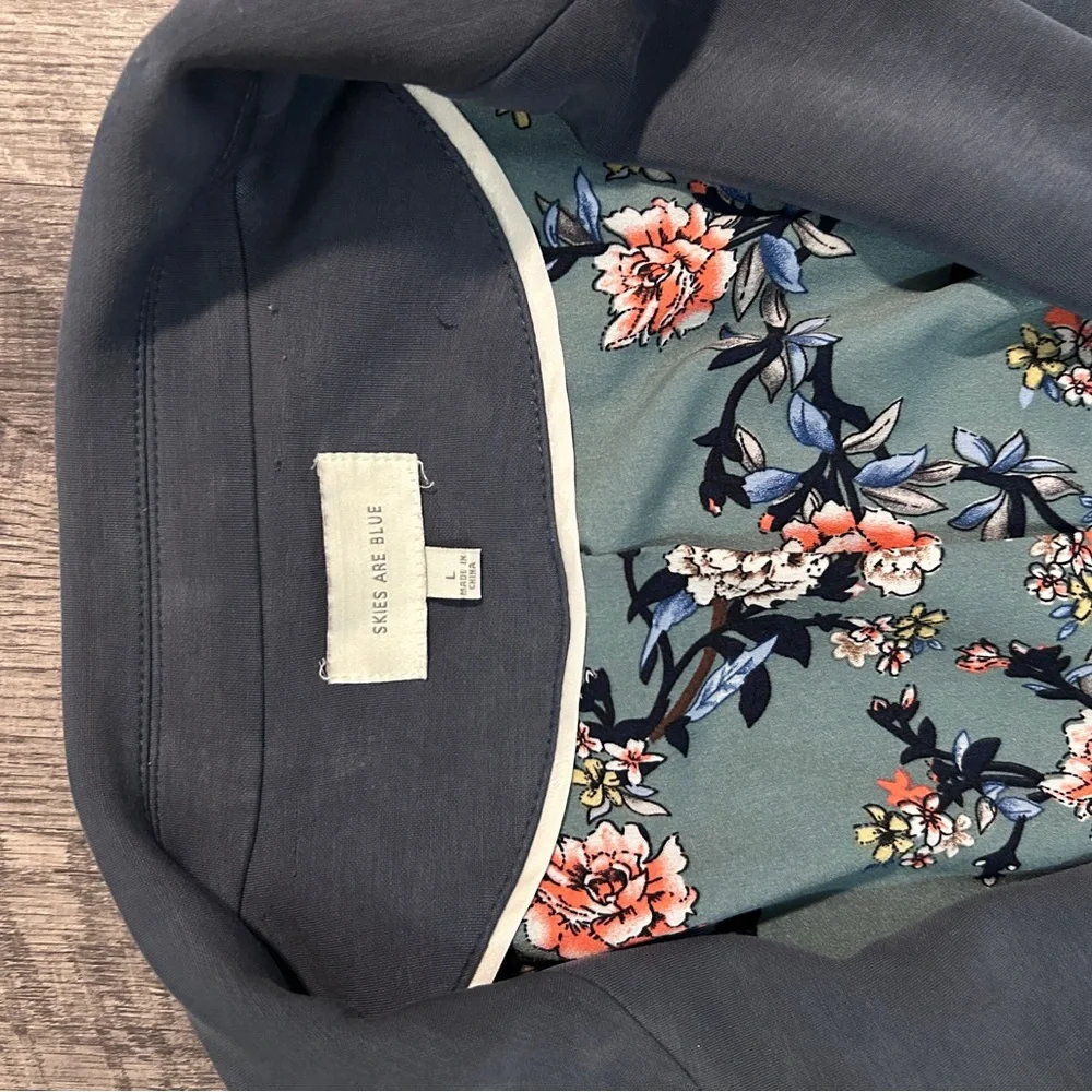 Skies Are Blue Slate-Blue Open-Front Blazer with Floral Lining - Picture 4 of 7